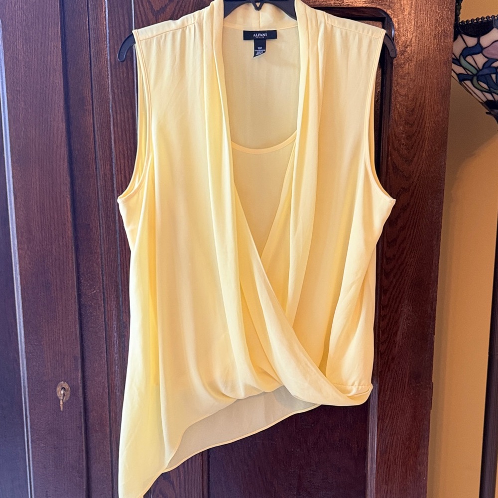Alfani Yellow Drape Front Sleeveless Blouson Blouse with Asymmetrical Bottom